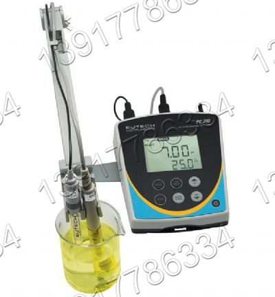 Eutech PC700實驗室臺式多參數(shù)水質(zhì)測試儀器
